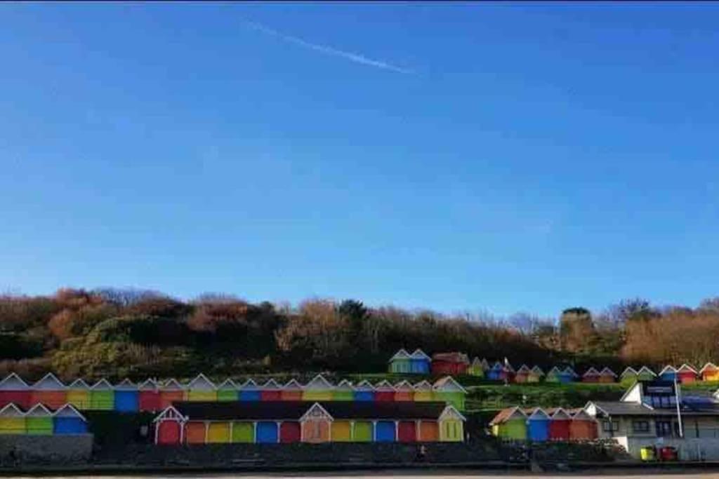 The North Bay Hideaway, Scarborough公寓 外观 照片